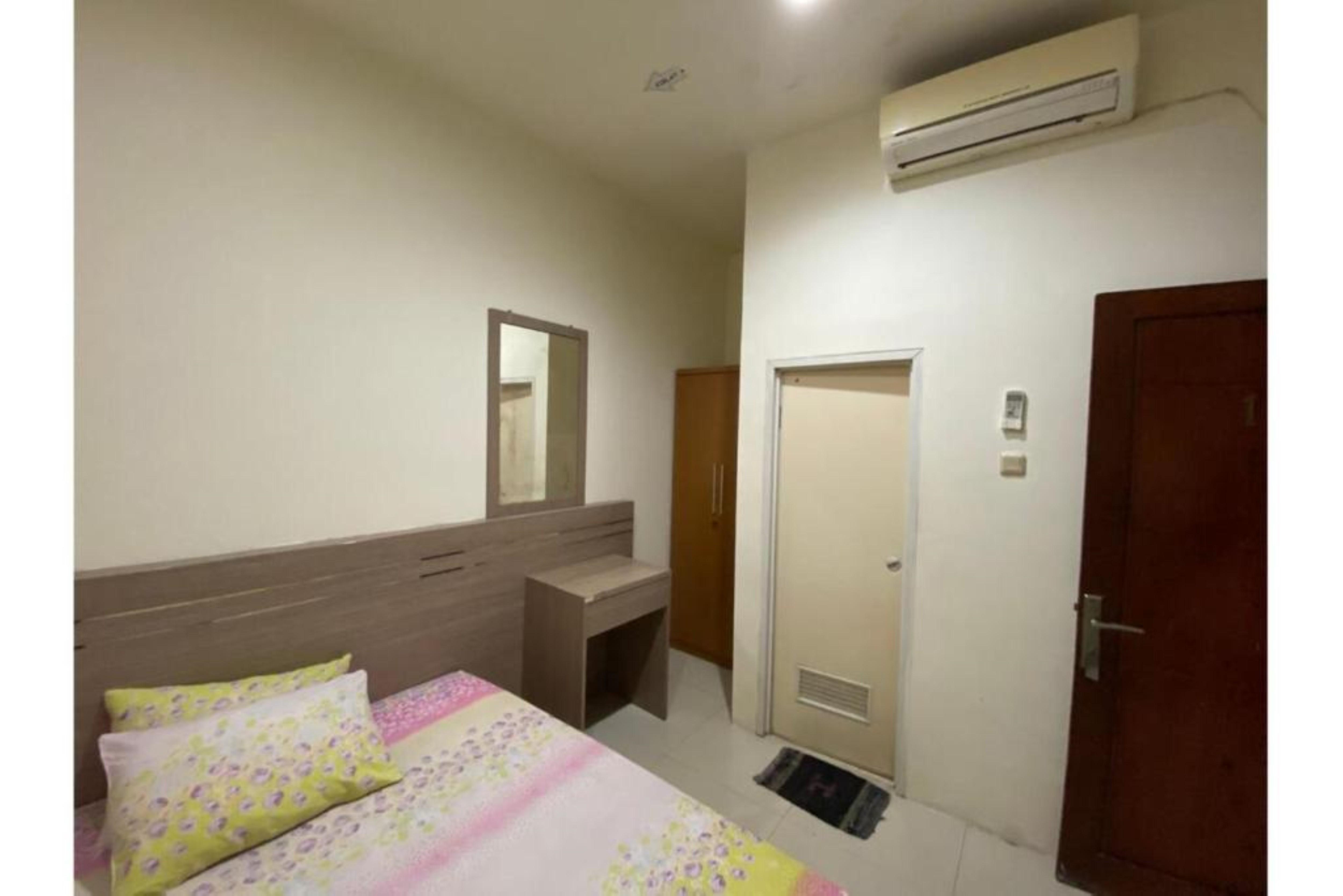 Hotel Oyo 2357 Syariah Grand Raudhah Giacarta Esterno foto
